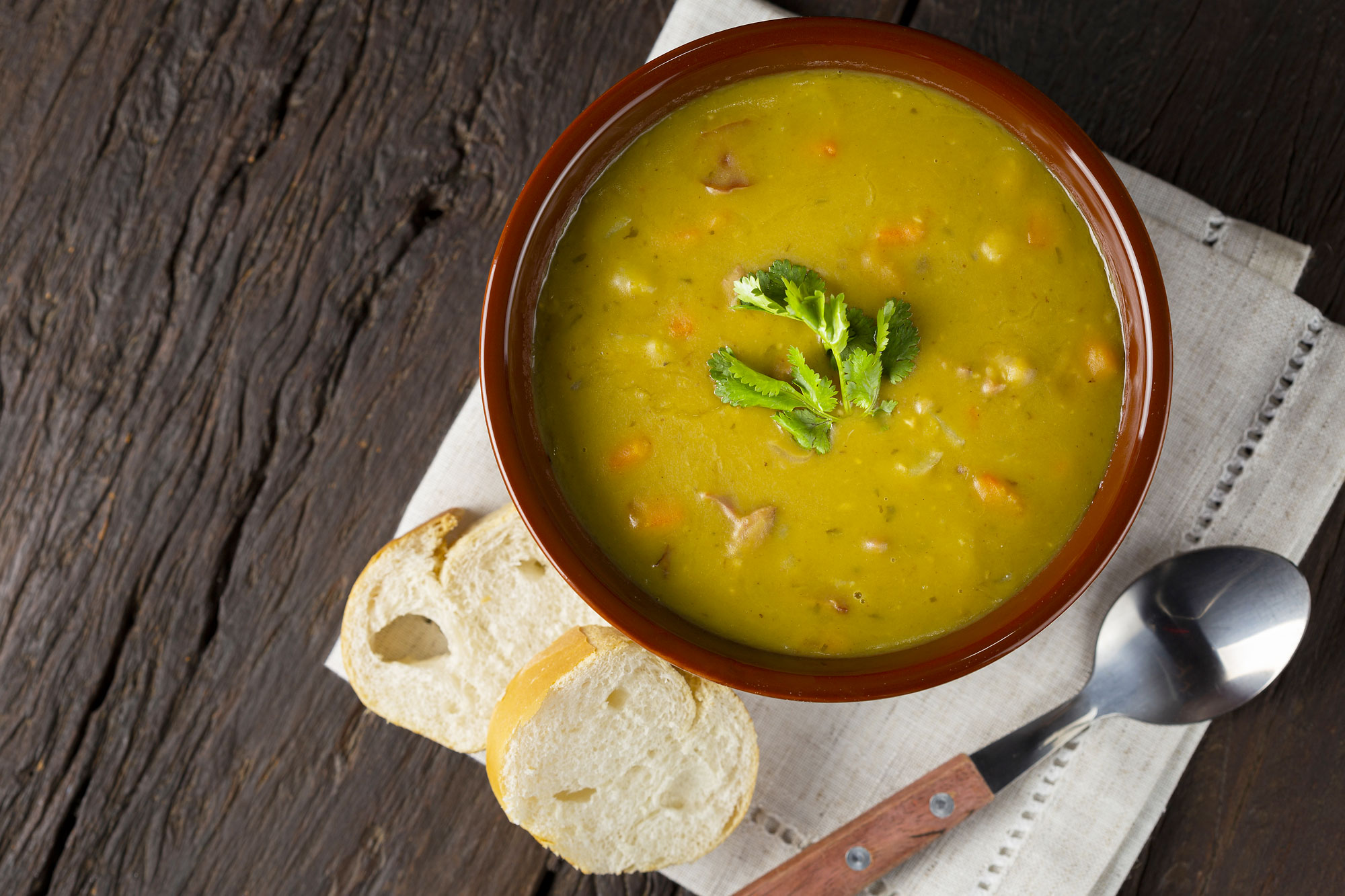 Zuppa Di Fagioli Bianchi Di Conio Con Cipolle E Zafferano Fratelli